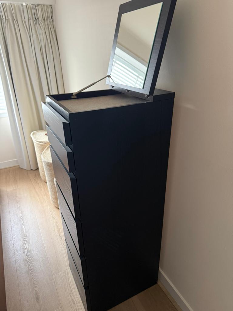 Ikea malm 6 ladekast met spiegel, Huis en Inrichting, Ophalen, 50 tot 100 cm, Zo goed als nieuw, 3 of 4 laden