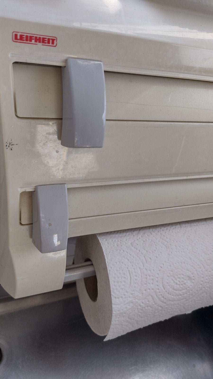 Keukenrollen houder leifheit. Nieuw. 3 rollen., Ophalen of Verzenden, Nieuw
