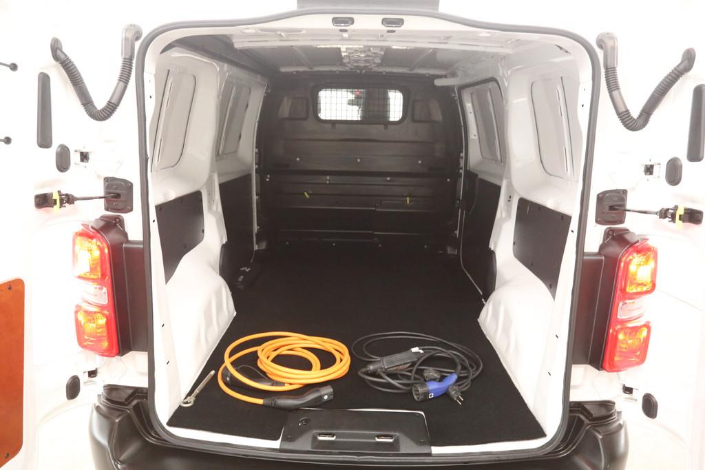 Toyota PROACE Electric 75 kWh L2H1 | Snelladen | SOH 93% | A, Auto's, Bestelauto's, Automaat, 136 pk, 4 cilinders, Wit