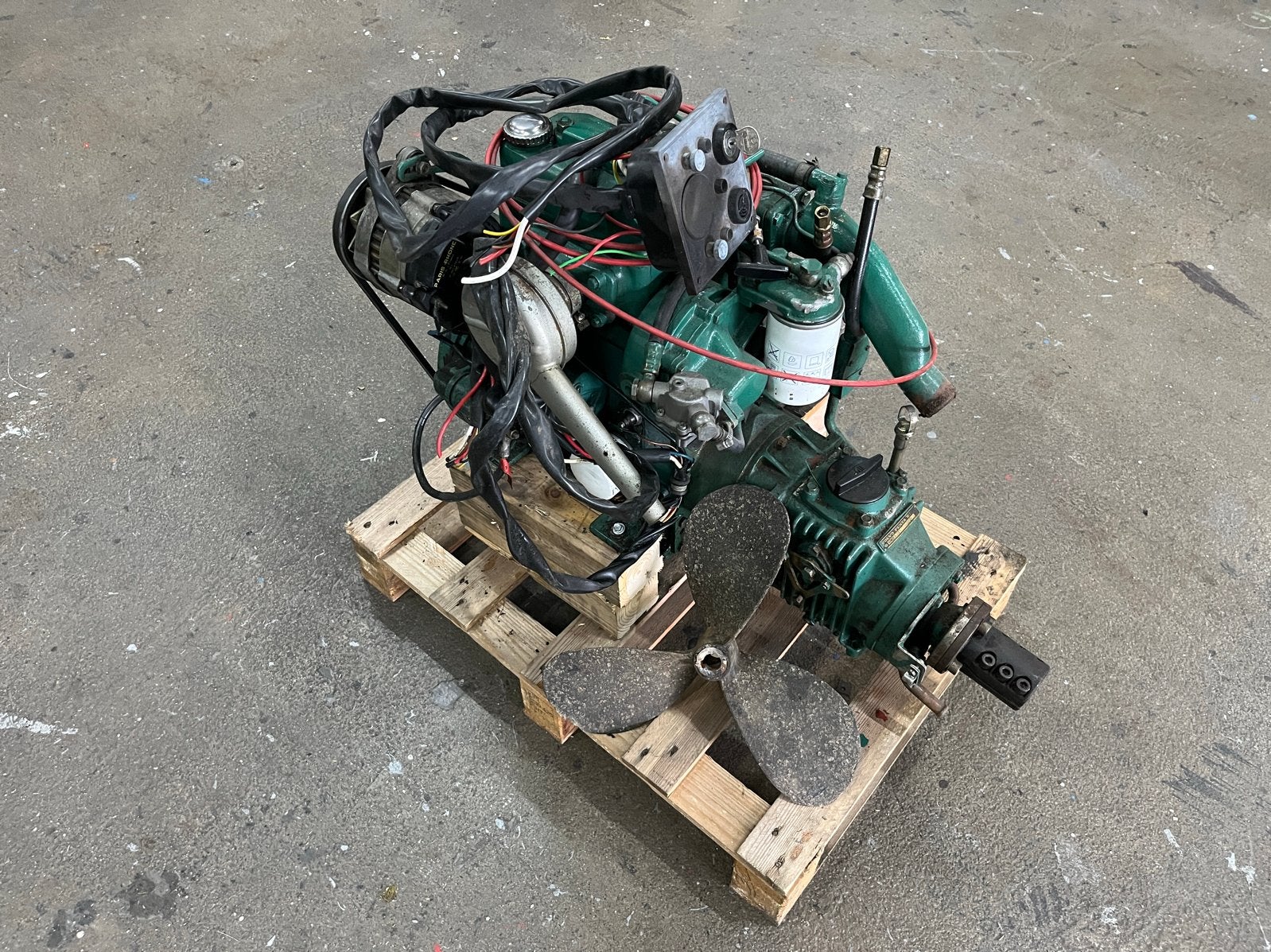 Volvo Penta binnenboordmotor met keerkoppeling, Ophalen, 10 tot 30 pk, Gebruikt, Binnenboordmotor