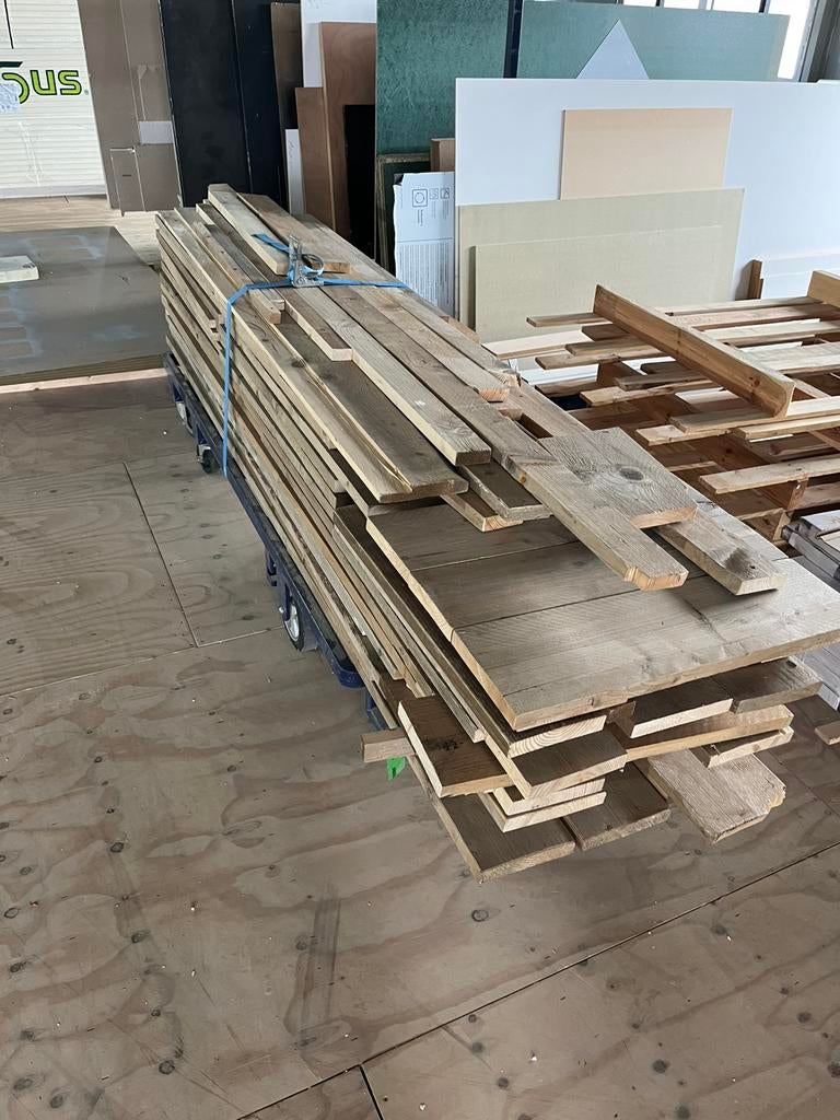 Partij steigerhout, Doe-het-zelf en Verbouw, Hout en Planken, Ophalen, 25 tot 50 mm, Zo goed als nieuw, Plank