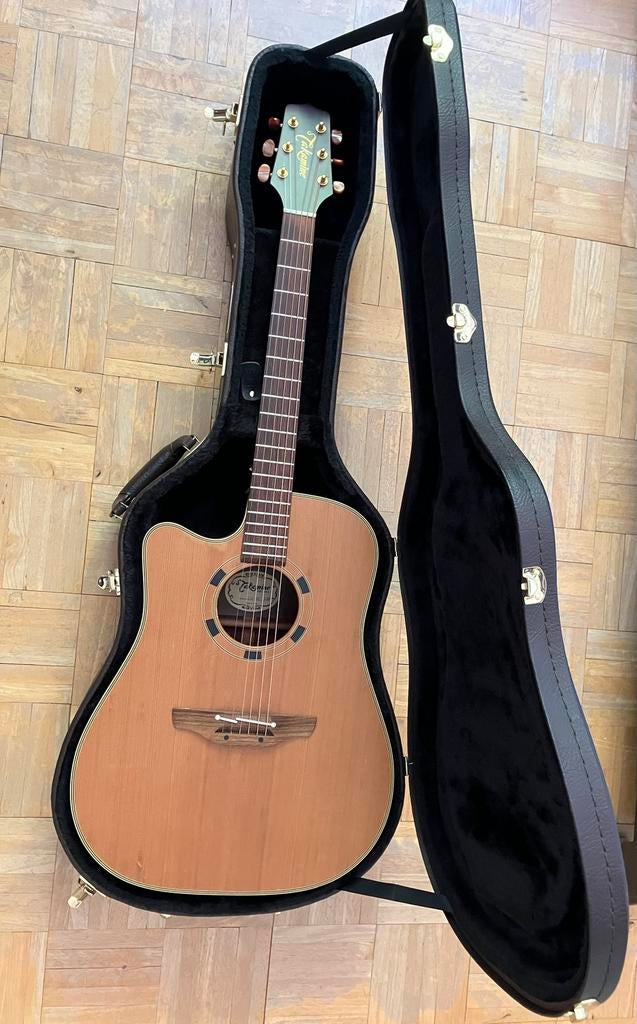 TAKAMINE EN-10C linkshandige incl. originele koffer, Muziek en Instrumenten, Ophalen of Verzenden, Zo goed als nieuw, Western- of Steelstringgitaar