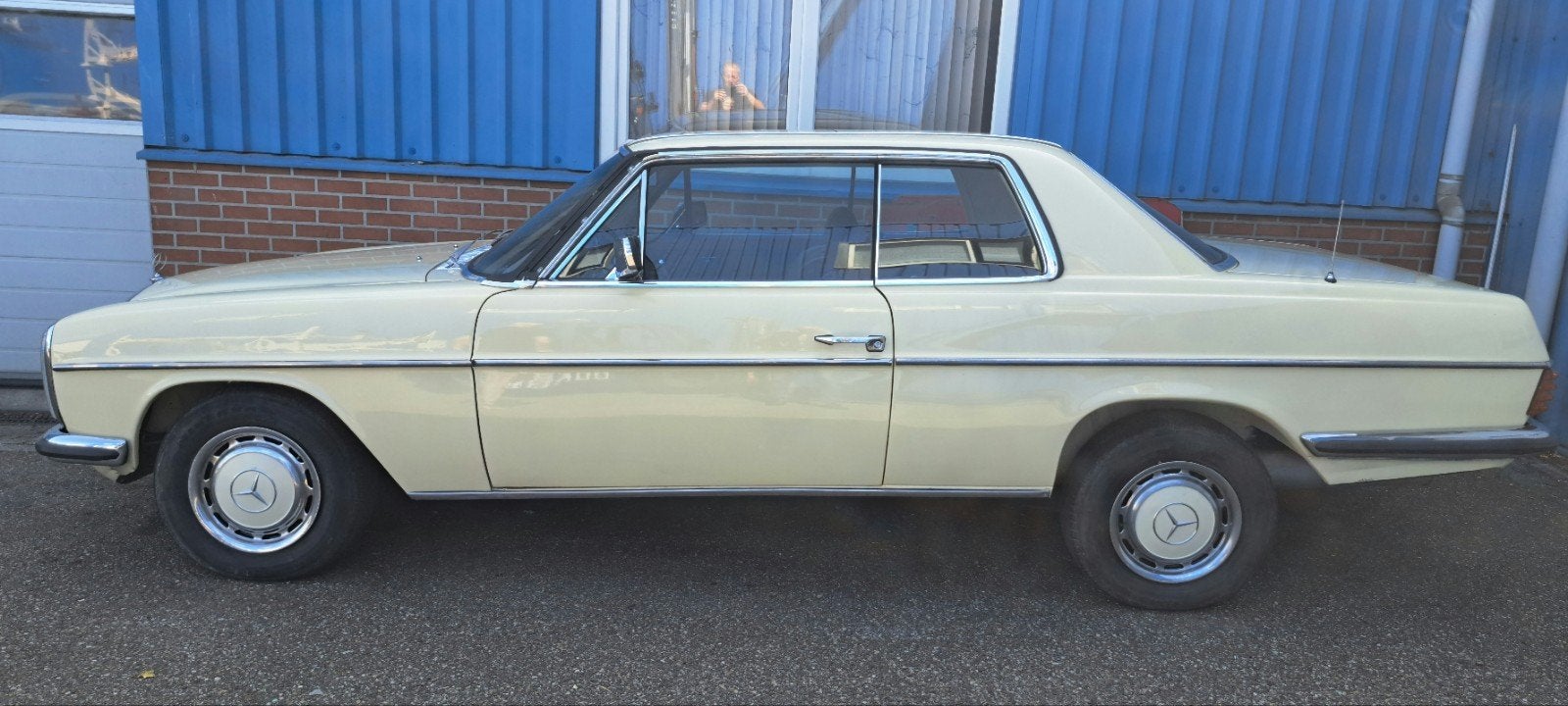 Mercedes-Benz 200-Serie 2.7 280 CE 1975, foto 3