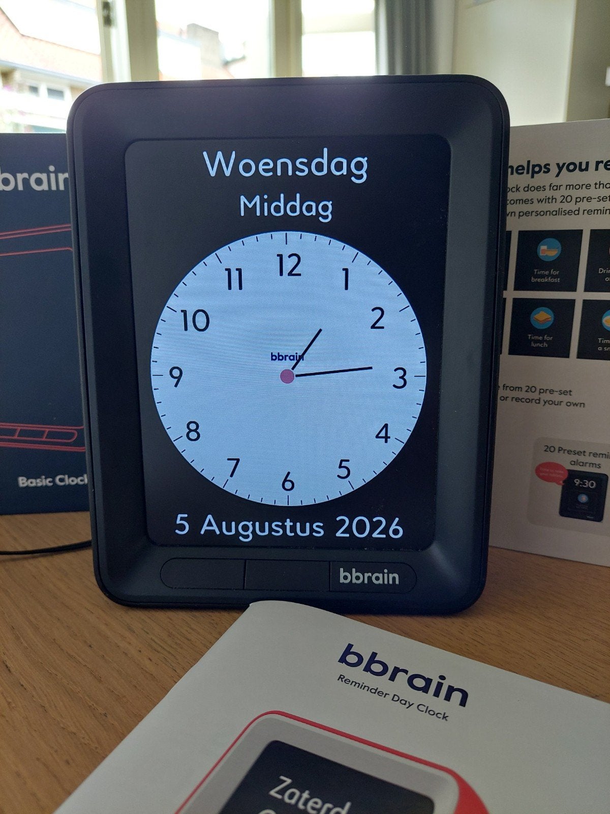 BBrain Basic sprekende kalenderklok, Ophalen, Wandklok, Zo goed als nieuw, Kalenderfunctie