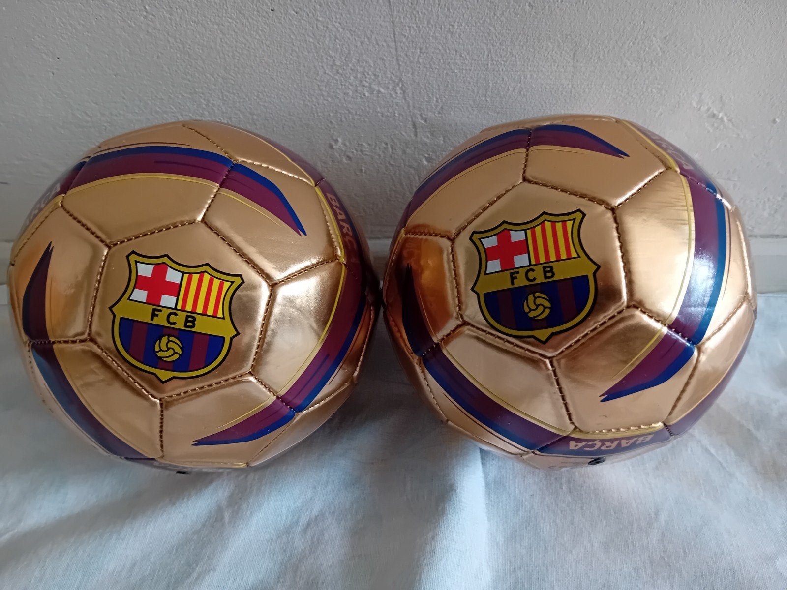 FCB barca/Barcelona Mini Voetbal. 2 stuk voor 15.00., Ophalen, Bal