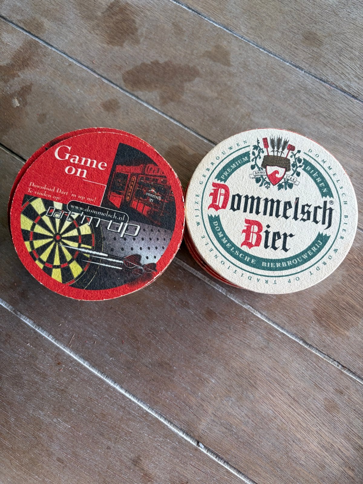 60 stuks Dommelsch Bier en Dart 'm up bierviltjes, Ophalen of Verzenden, Gebruikt, Gebruiksvoorwerp