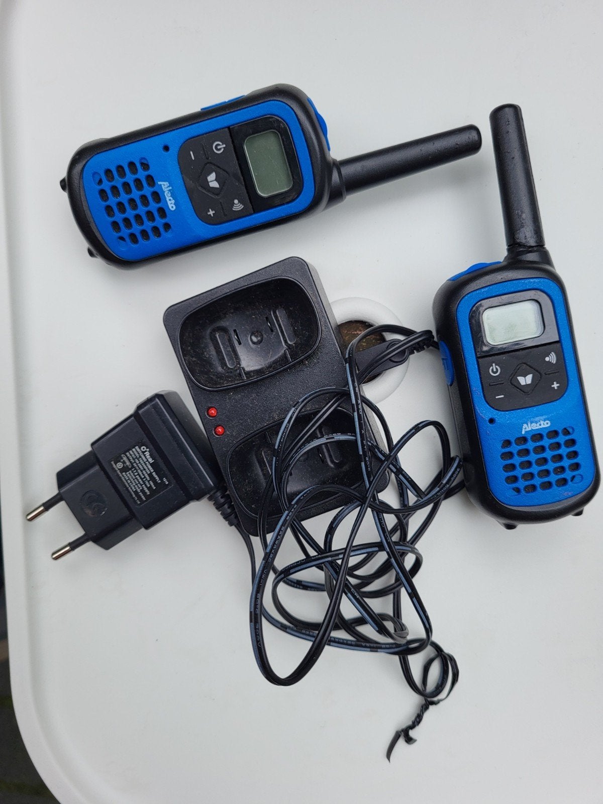 Alecto FR-175 Walkie Talkie Set met Oplader, Gebruikt, Ophalen of Verzenden, Portofoon of Walkie-talkie, Met broekklem
