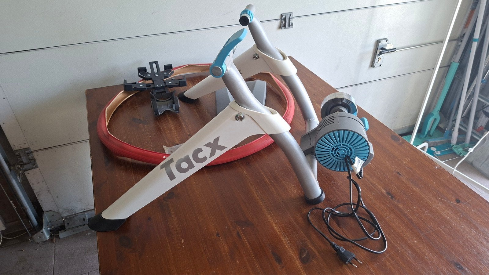 Tacx Flow Smart Trainer T2240 virtuele fietstrainer, Ophalen, Gebruikt, Racefiets, Overige typen