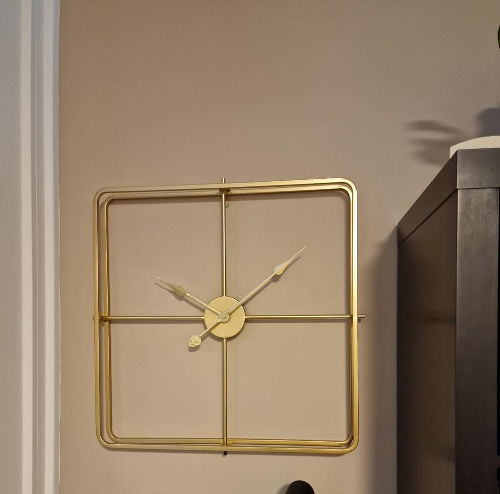 Klok, Ophalen, Wandklok