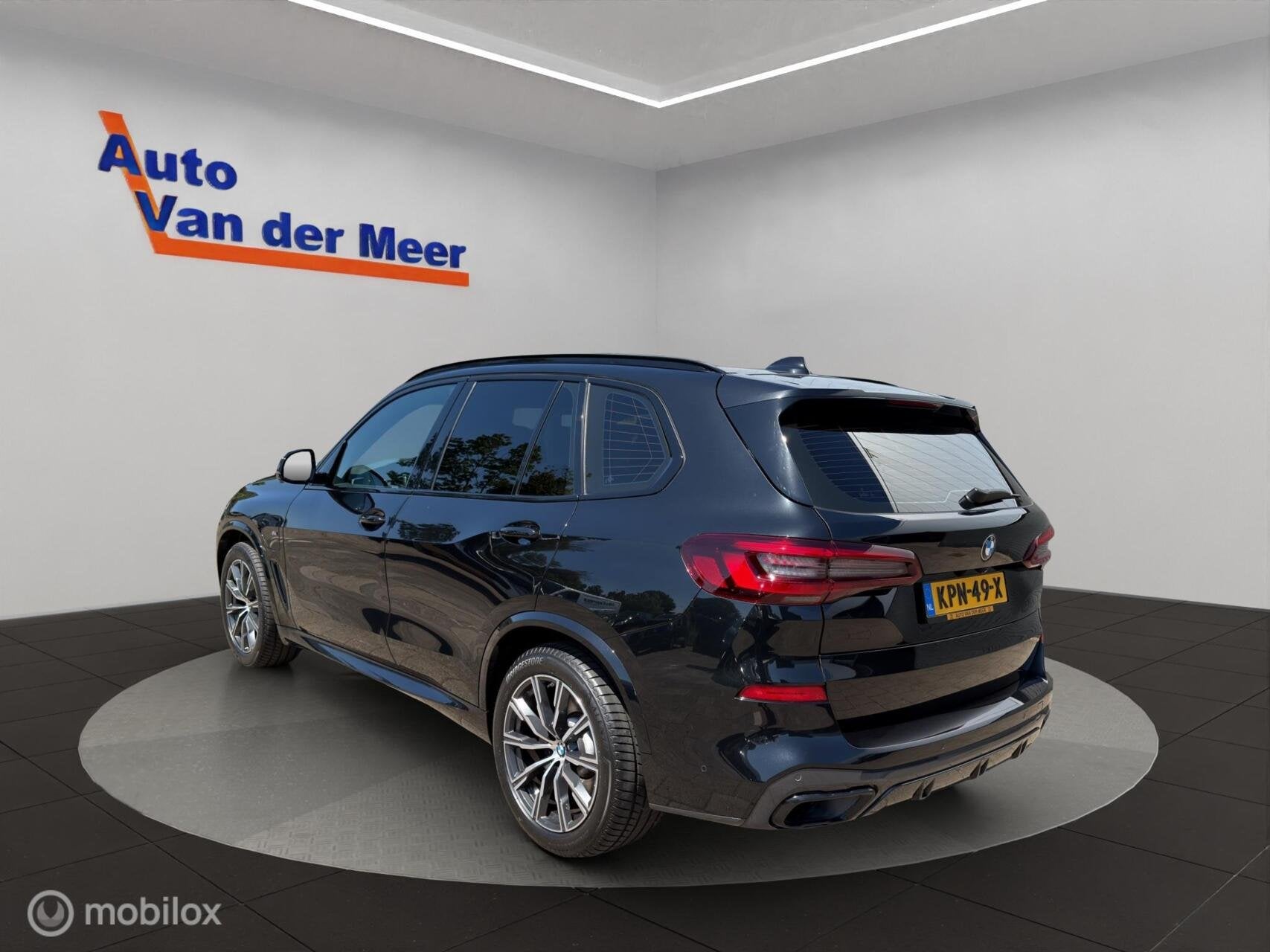 BMW X5 xDrive45e M-sport / Laser koplampen / HUD / All in pr, 12 maanden, Gebruikt, 394 pk, Zwart