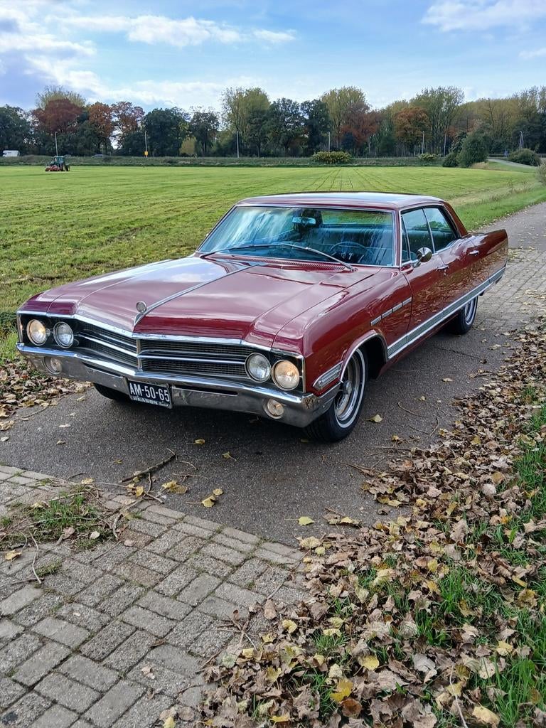 Buick Electra 6.6 225 AUT 1964 Rood, foto 2