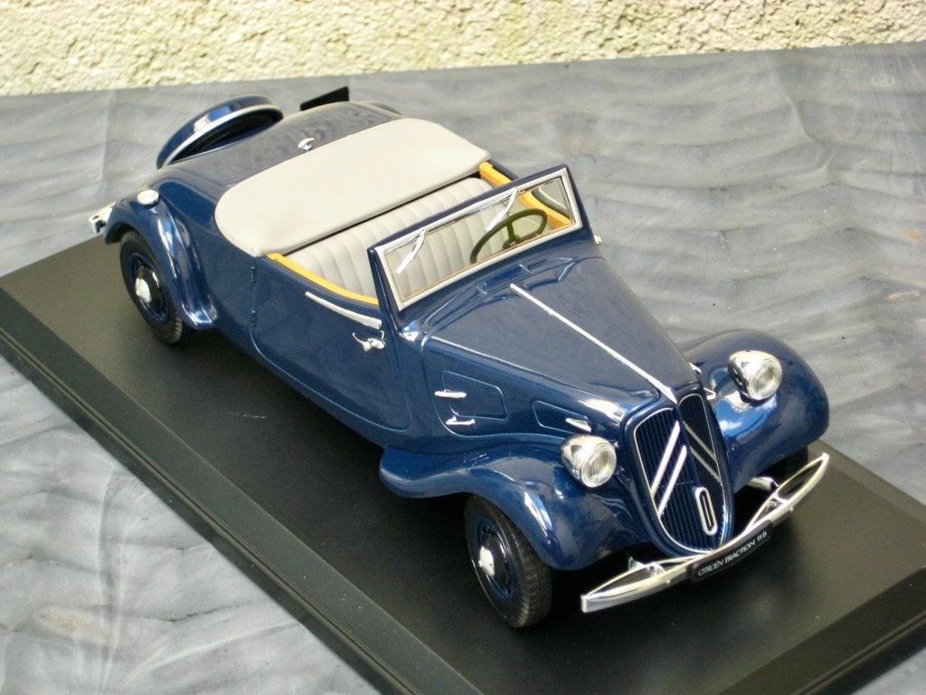 Citroen Traction Avant 11B blauw cabriolet 1939 Norev 1:18, Ophalen of Verzenden, Nieuw, Auto, Norev