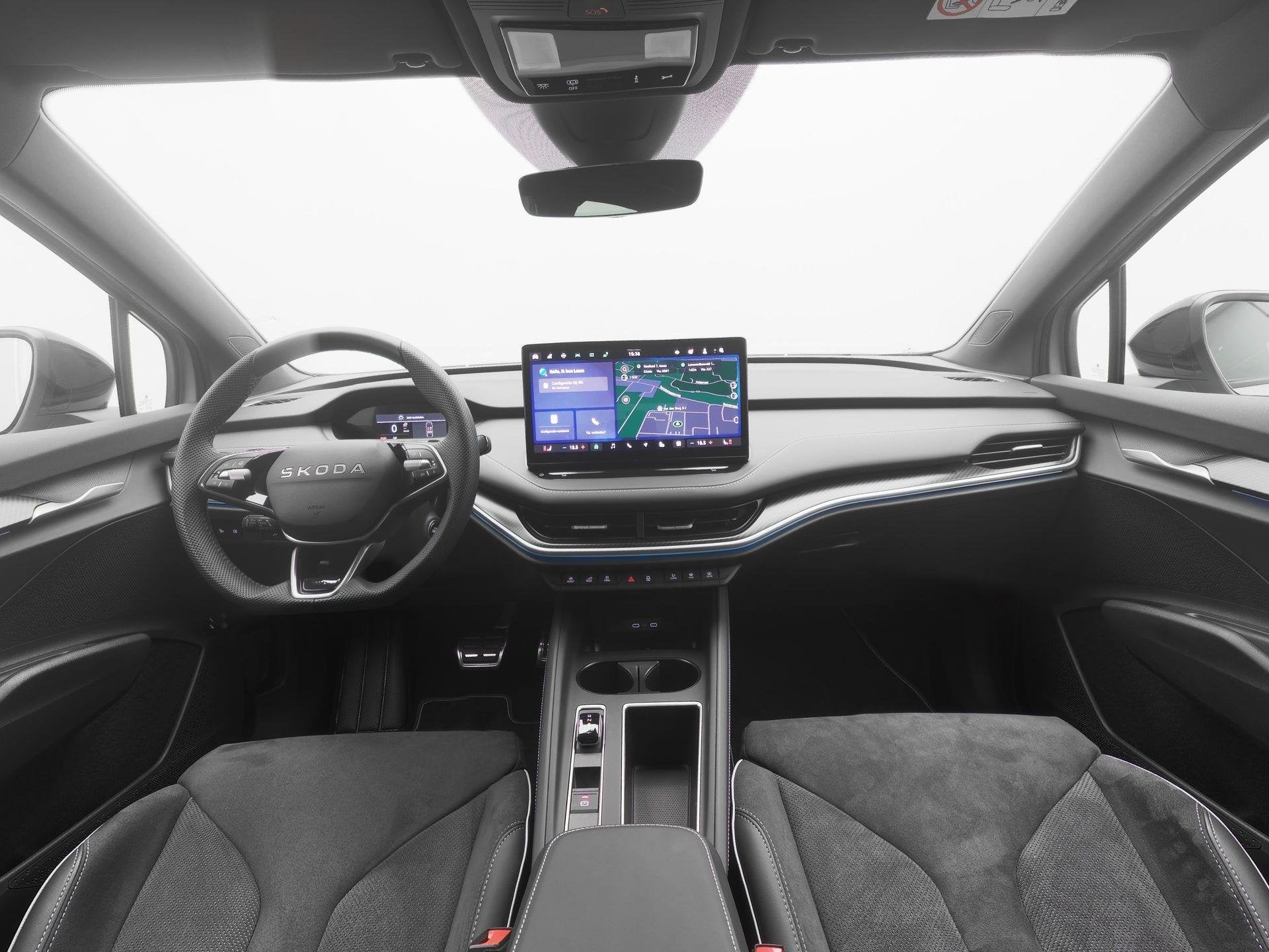 Skoda Elroq 60 Sportline | Elektrische achterklep | Matrix L, Auto's, Automaat, Gebruikt, 63 kWh, 204 pk