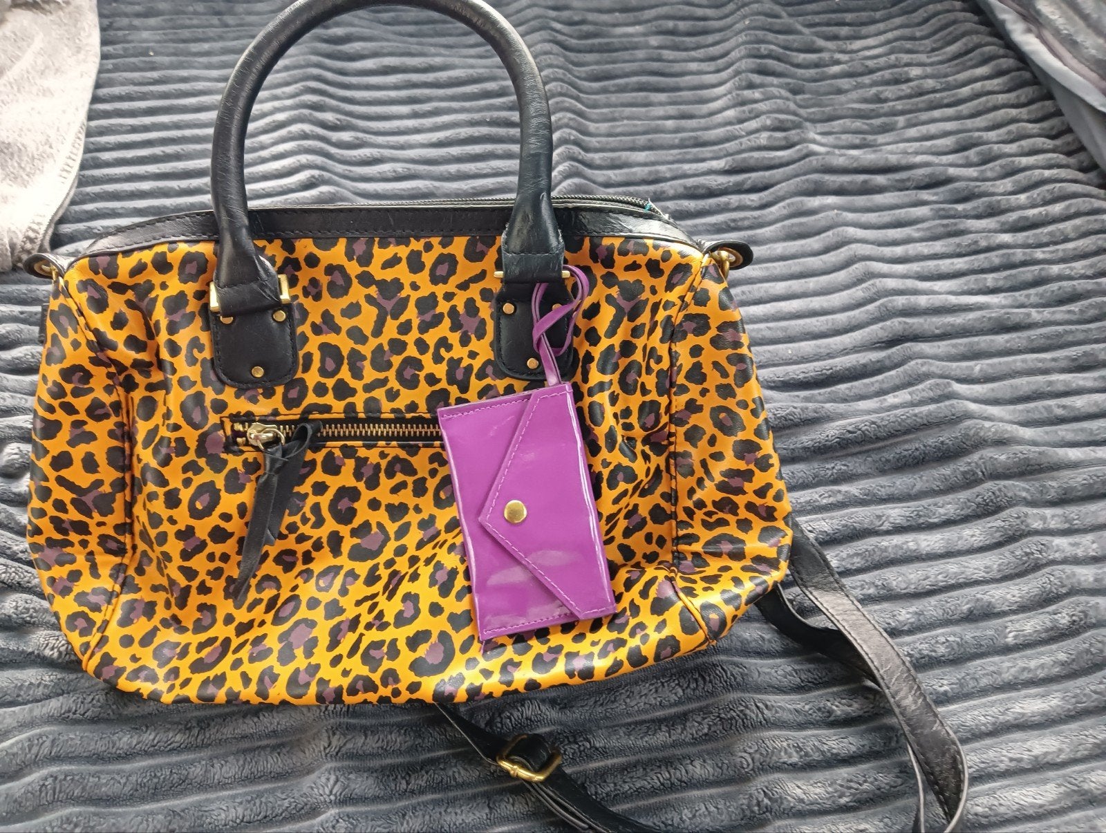 Tas in panterprint,oranje/zwart/paars 22x26x13 cm, Ophalen of Verzenden, Zo goed als nieuw, Overige kleuren, Overige typen