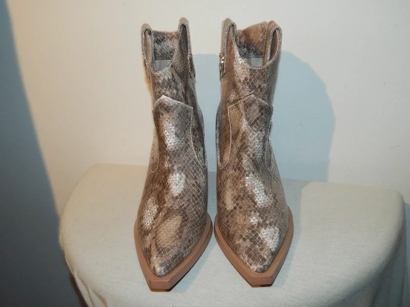 Josh V snake print laarzen gouden hardware logo Als nieuw40, Overige kleuren, Verzenden, Lage of Enkellaarzen, Zo goed als nieuw