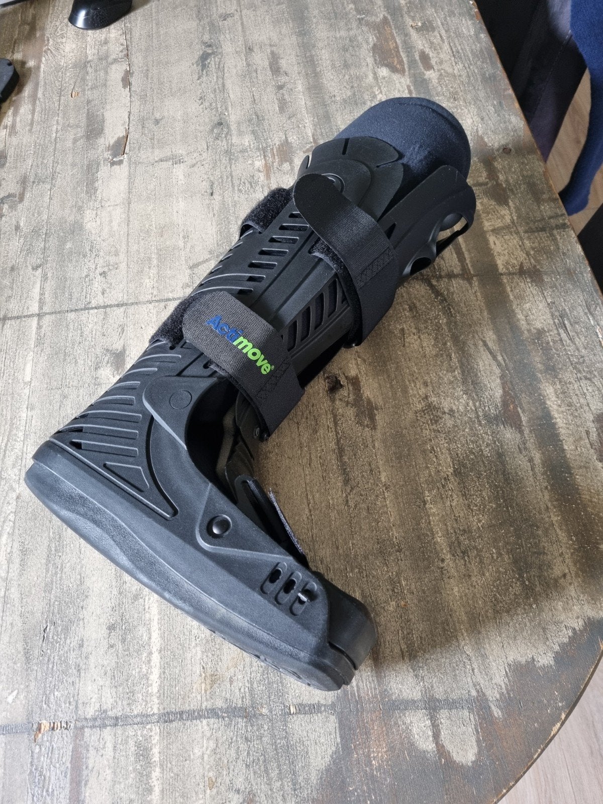 actimove walker/ airwalker M, Ophalen, Zo goed als nieuw, Overige typen