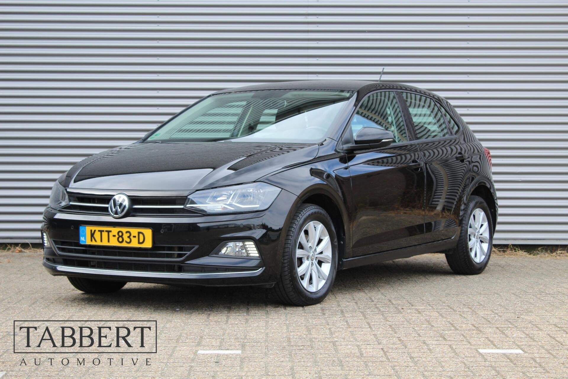 Volkswagen Polo 1.0 TSI Highline Automaat Zwart, Stof, Gebruikt, 95 pk, Lichtsensor