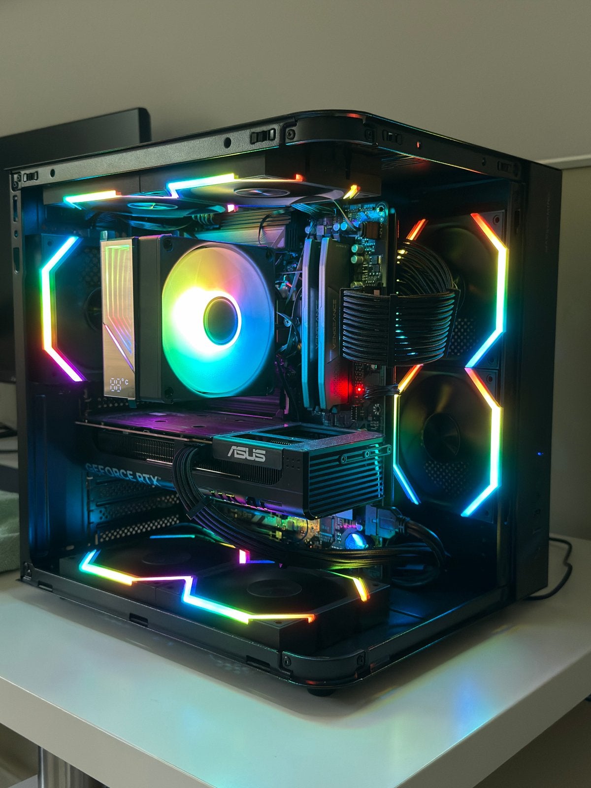 GAME PC - RTX 5050 - Ryzen 5 7500F 16GB WiFi (new), Custom Build, Nieuw, Gaming, SSD