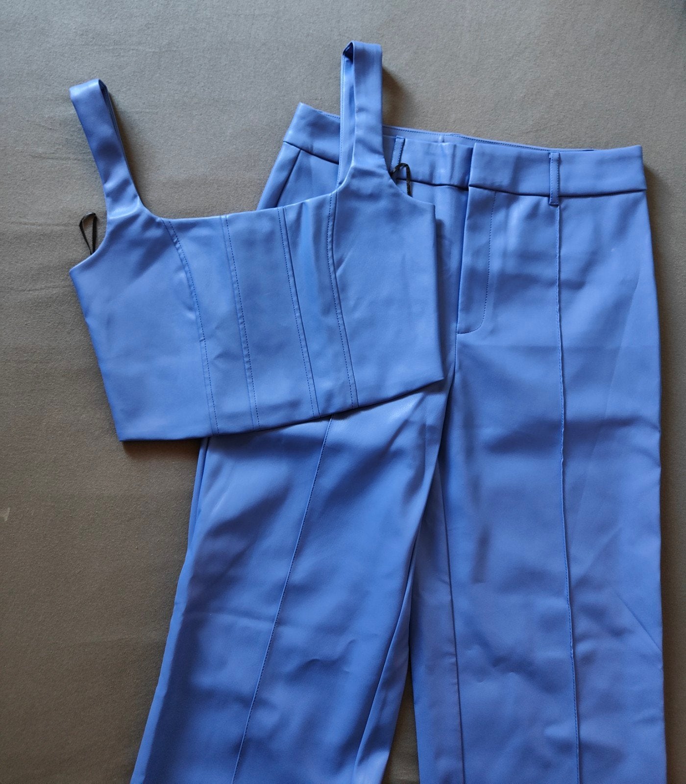 Seven Sisters Faux Leren Set: Top & Broek, Zo goed als nieuw, Lang, Ophalen, Maat 38/40 (M)