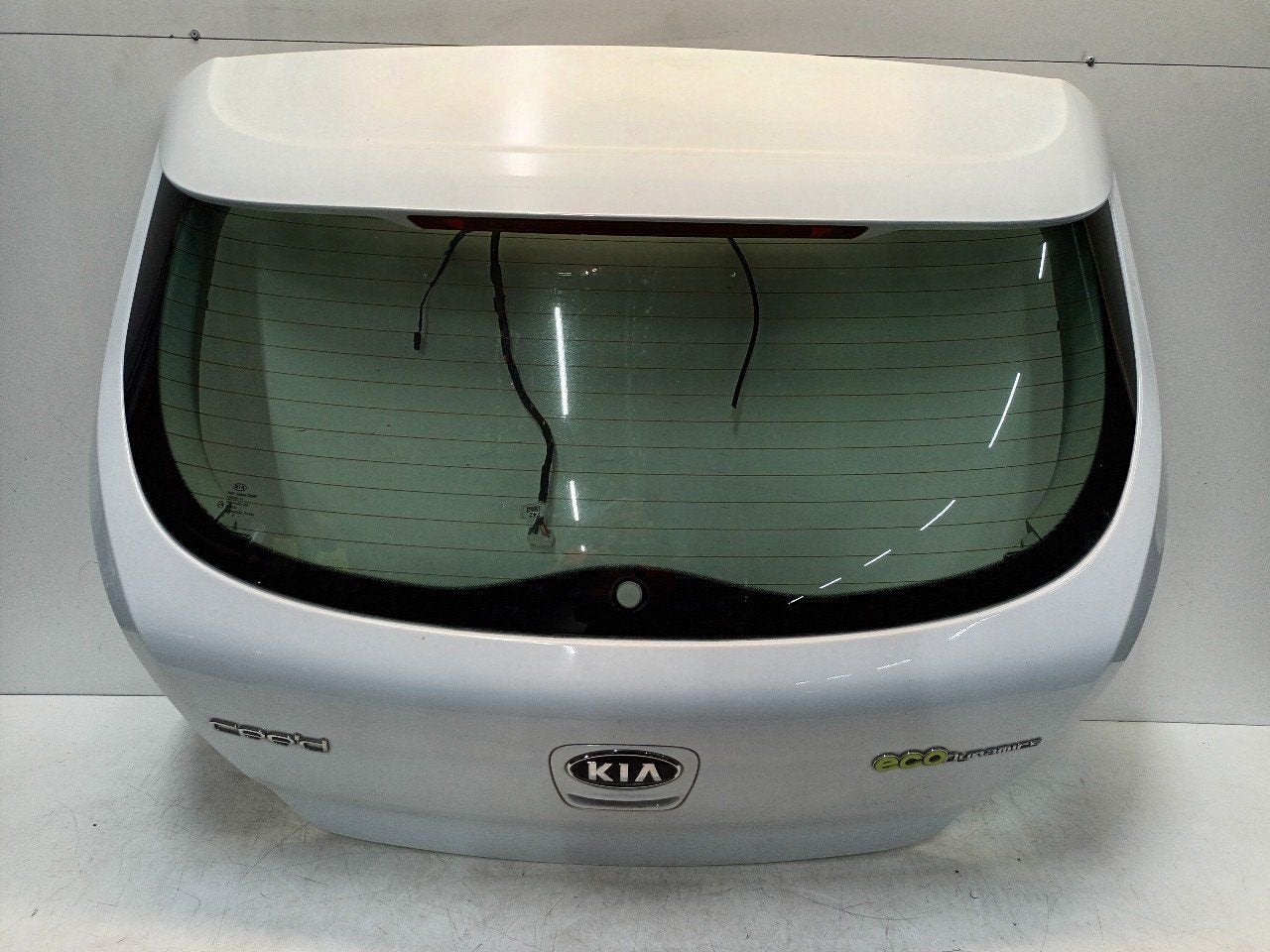 Achterklep Kia Cee'd, Onderdelen@venauto.nl, Van der Ven Autorecycling B.V., Ettenseweg 76, 4706 PB Roosendaal, The Netherlands