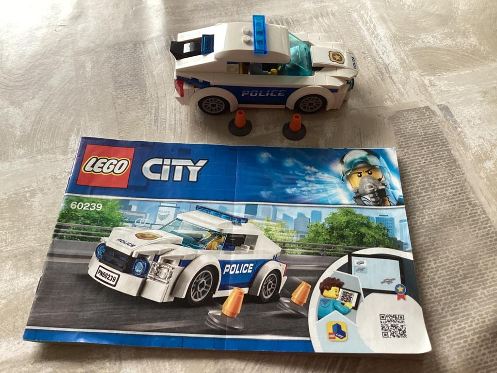 Zgan lego city nr 60239 politie auto, Kinderen en Baby's, Speelgoed | Duplo en Lego, Compleet, City, Lego, Ophalen of Verzenden