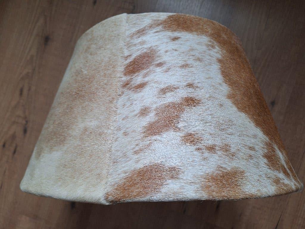 Licht bruine koeienhuid lampenkap rond, Huis en Inrichting, Ophalen, Bruin, Natuurlijk materiaal, Rond