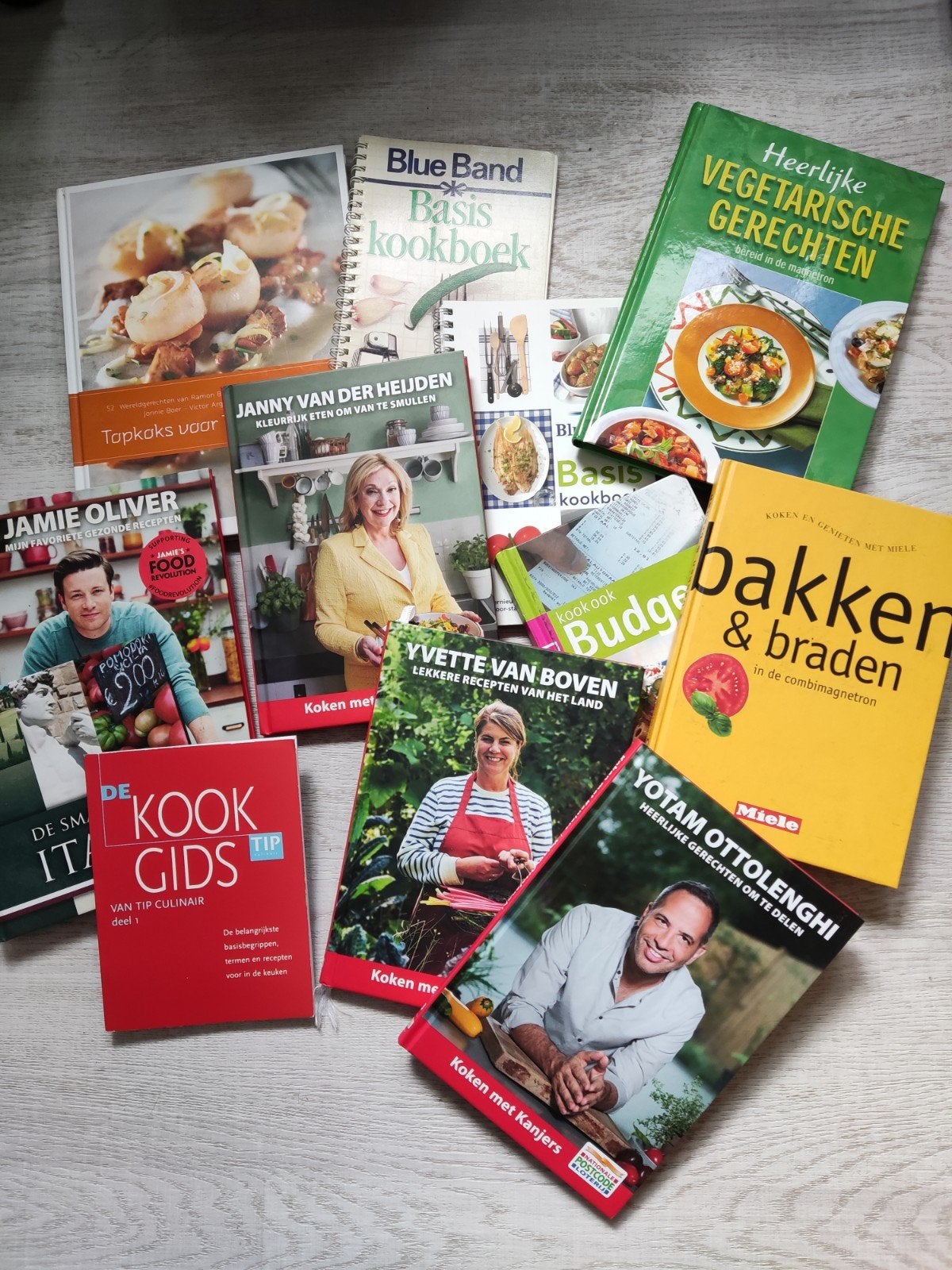 Diverse kookboeken: Jamie Oliver, Yvette van Boven e.a., Jamie Oliver, Yvette van Boven, Yotam Ottolenghi, Gezond koken, Ophalen of Verzenden