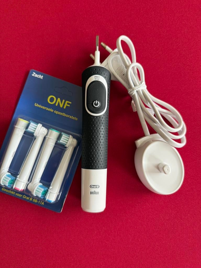 Oral b braun Elektrische tandenborstel, Ophalen of Verzenden, Zo goed als nieuw, Tandenborstel