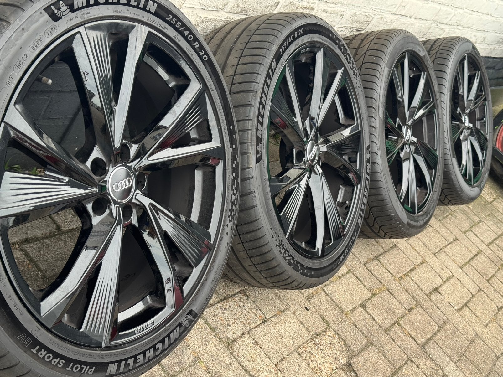 20 inch Audi / S-line A7 S7 4K/ A6 S6 C8 / Q3 F3 w, Auto-onderdelen, Ophalen, 255 mm, Banden en Velgen, 20 inch