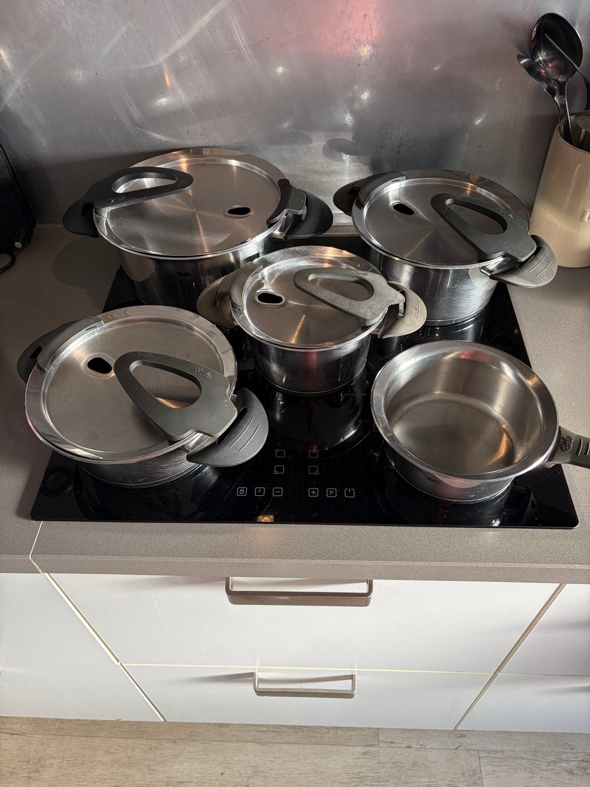Fissler Intensa pannenset - 5-delig - RVS, Afgietsysteem, Gebruikt, Pannenset, Ophalen of Verzenden