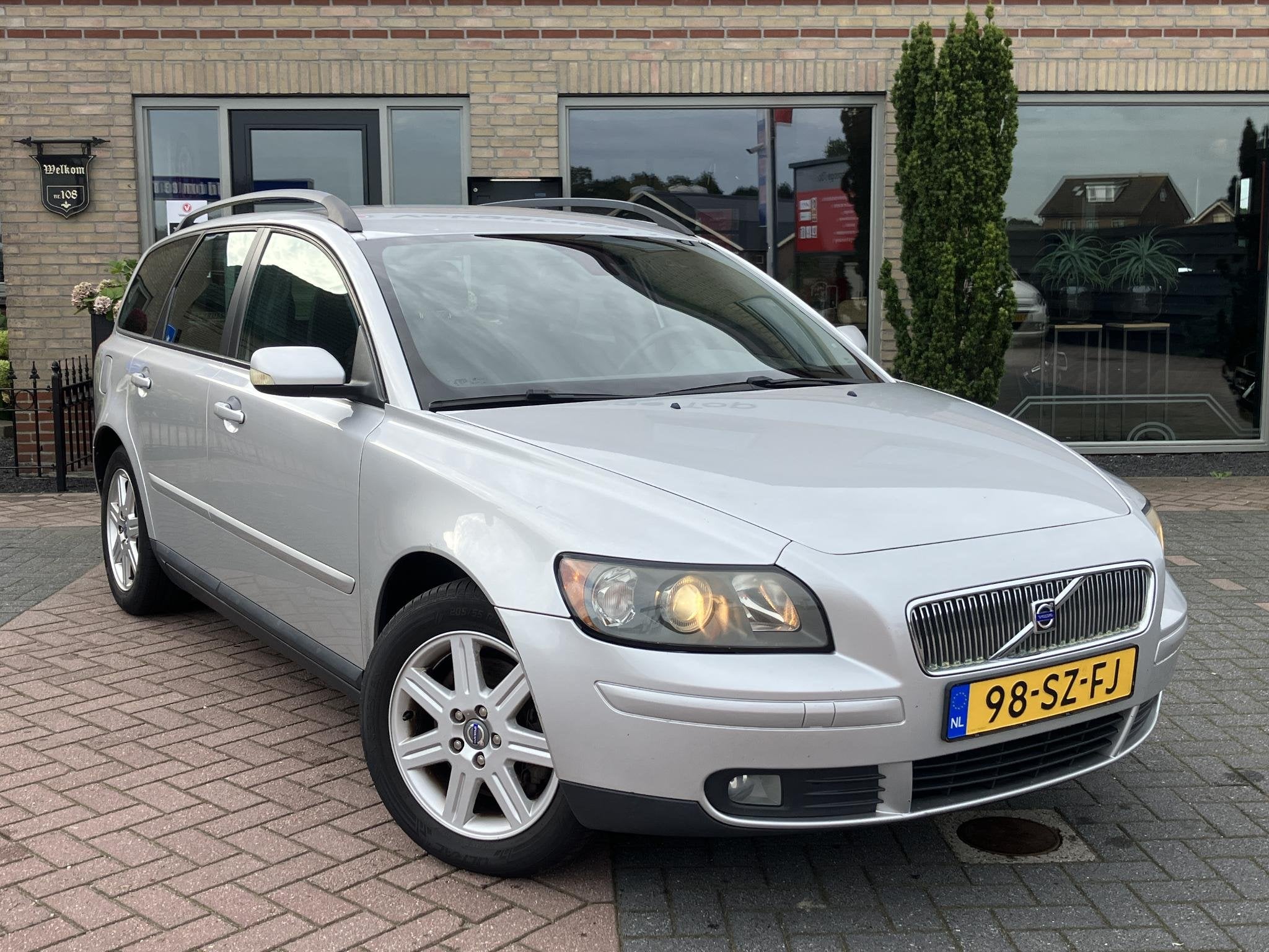 Volvo V50 2.4 Edition II | Trekhaak | PDC | Handel/Export, Stof, Gebruikt, Zwart, 700 kg