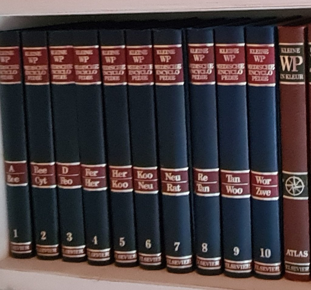 Kleine Winkler Prins encyclopedie en meer, Boeken, Ophalen, Complete serie, Zo goed als nieuw, Algemeen