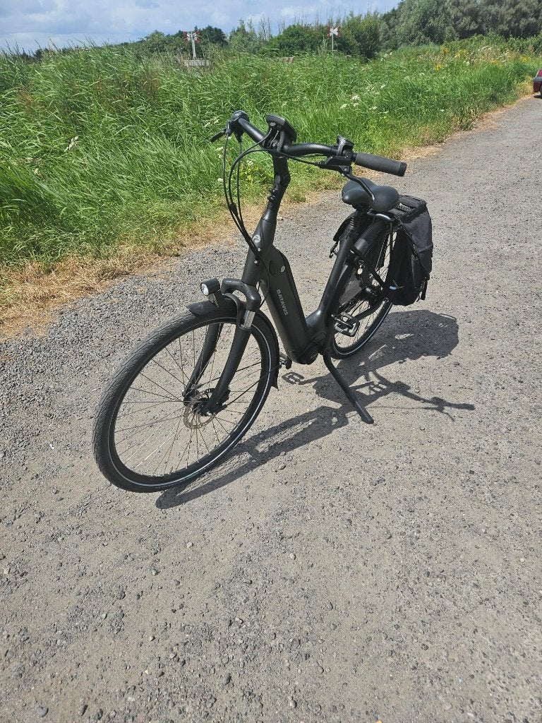Nagenoeg nieuwe Batavus Finez-e-power met 275 km op teller!, Ophalen, Batavus, Zo goed als nieuw, 47 tot 51 cm
