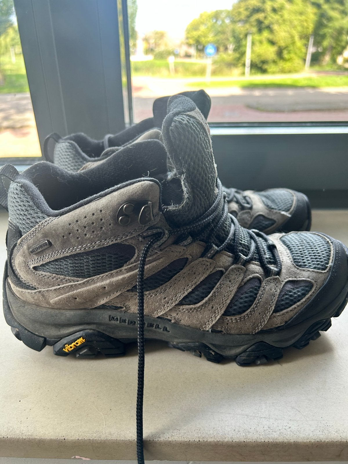 Merrell Moab 3 Waterproof Wandelschoenen Heren Maat 42, Ophalen of Verzenden, Zo goed als nieuw, Schoenen