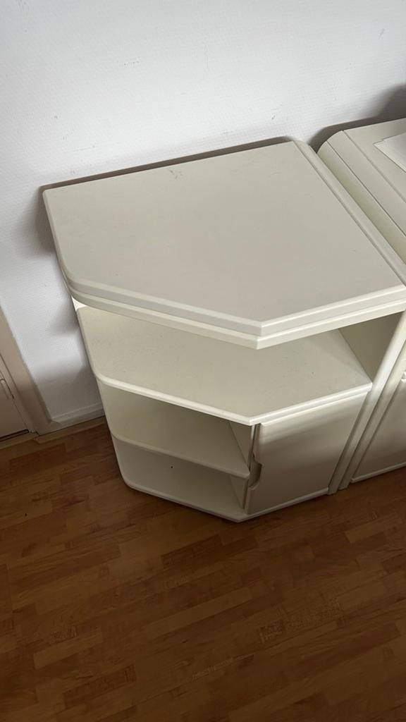 2x White Cabinets, Gebruikt, 1 of 2 laden, Minder dan 100 cm, 25 tot 50 cm