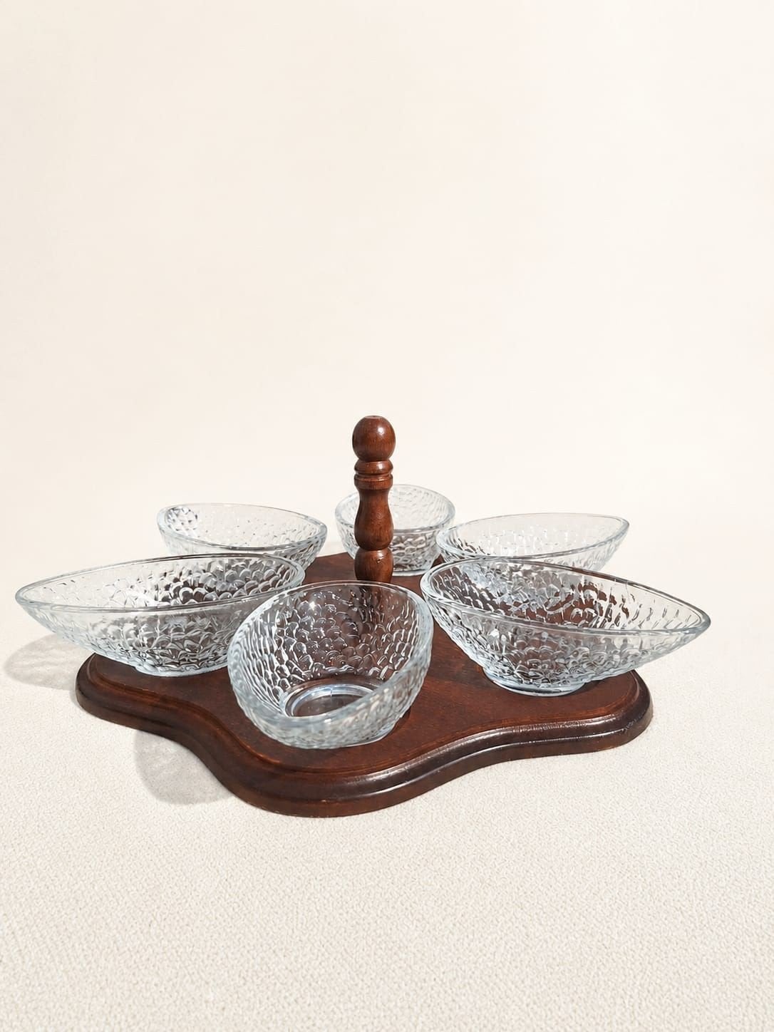 Vintage glazen avocado schaaltjes met houten plateau, Ophalen of Verzenden