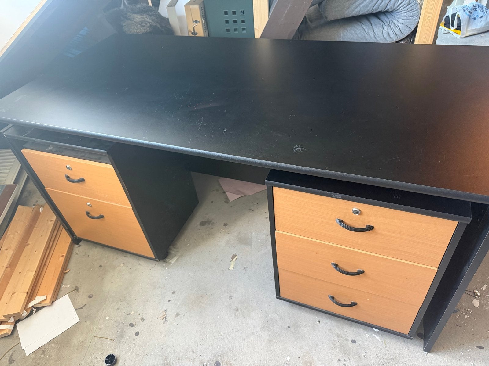 Bureau 160x80cm met lades - Prima staat, Huis en Inrichting, Ophalen, Gebruikt, Met lades, Spaanplaat of MDF