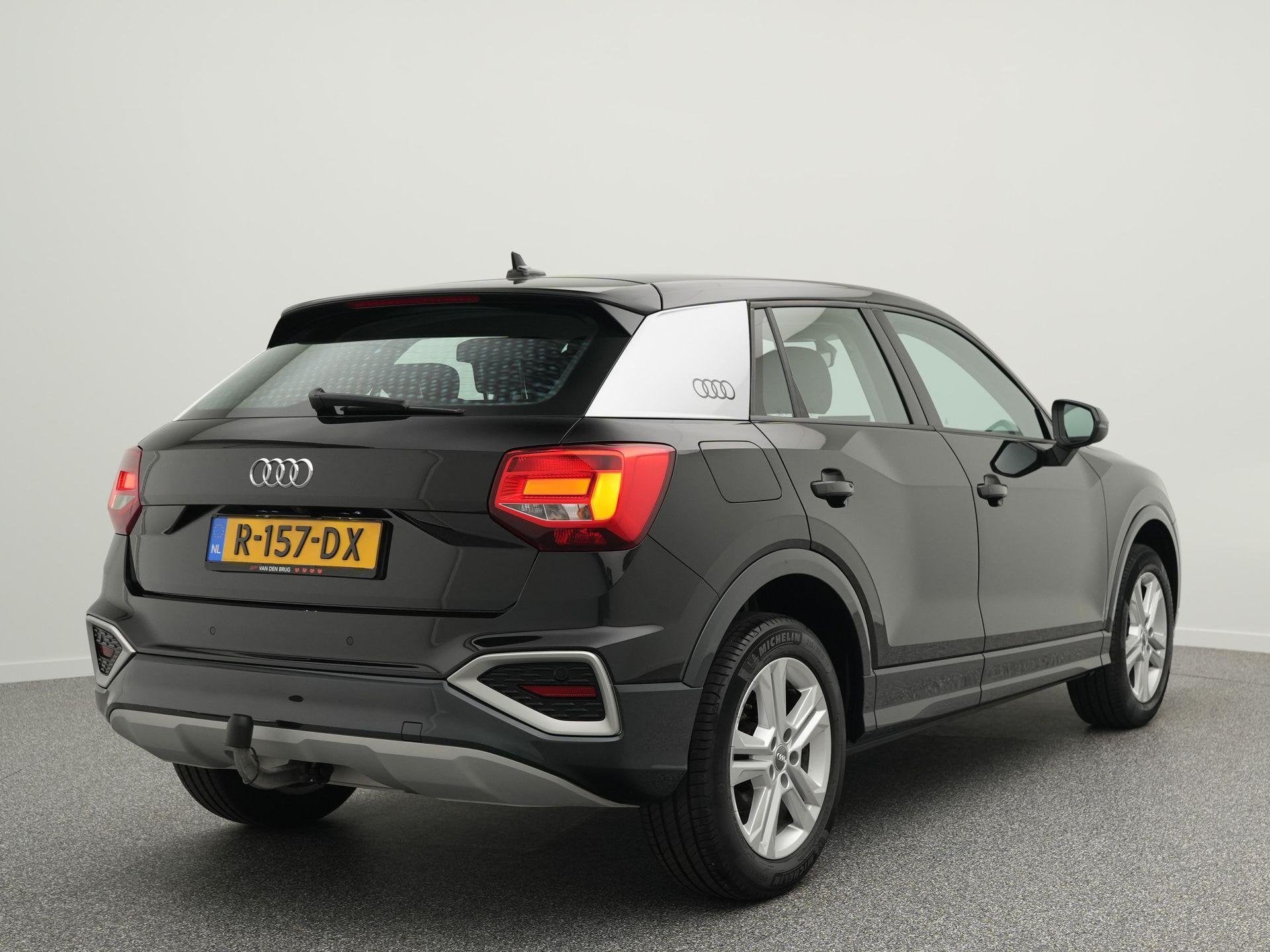Audi Q2 35 TFSI 150PK Advanced edition S-tronic | Standkache, Auto's, 4 cilinders, 150 pk, Zwart, Leder