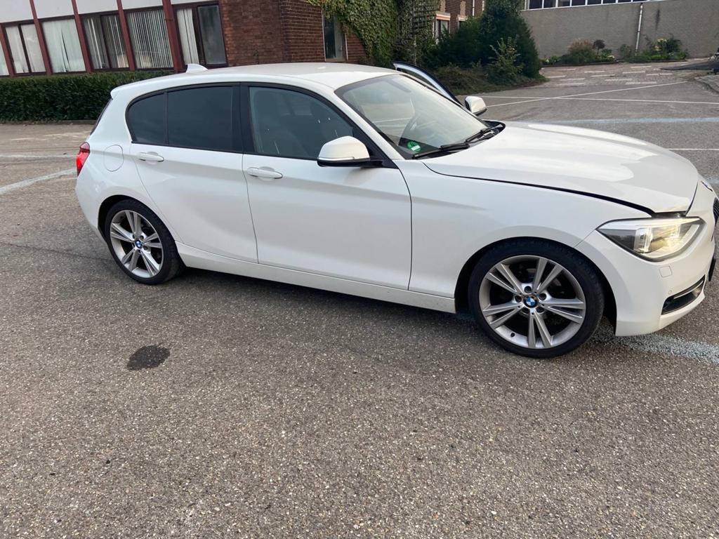 BMW 1-Serie 116I 100KW 5DR 2011 Wit, Auto-onderdelen, Ophalen