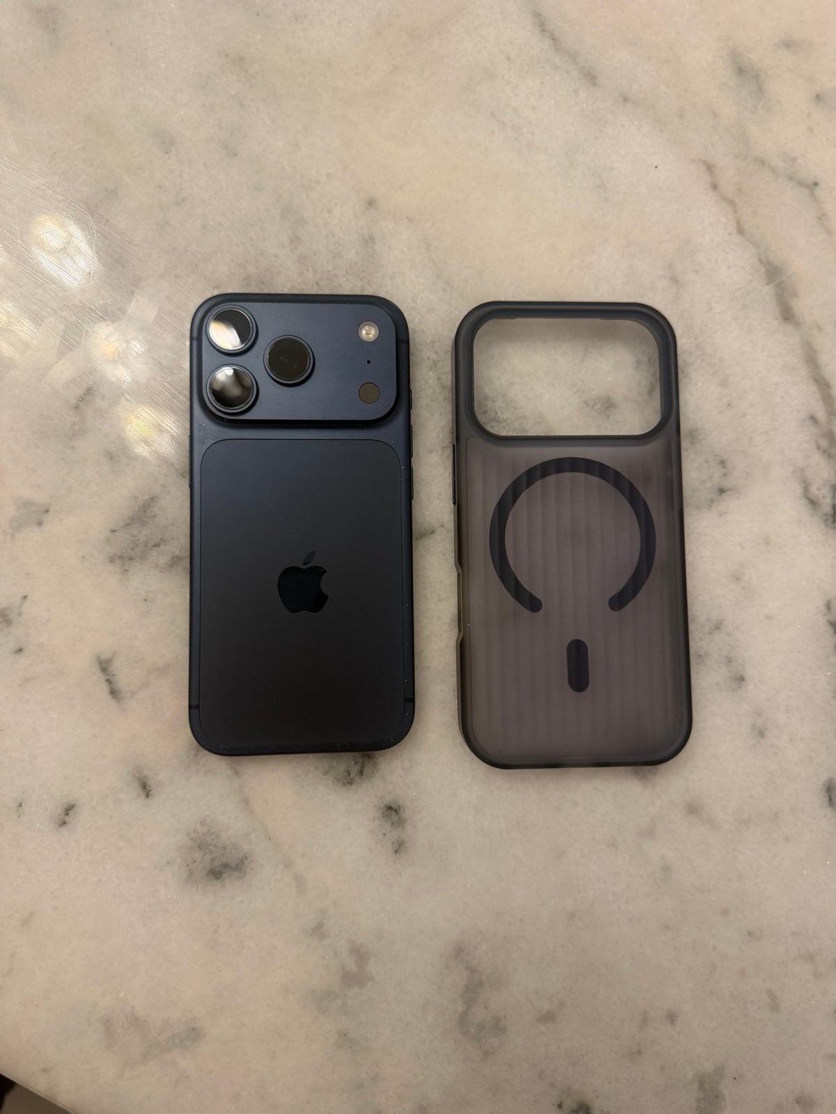 Zo goed als nieuwe iPhone 17 Pro  256GB, Telecommunicatie, Blauw, Zo goed als nieuw, Zonder simlock, Ophalen