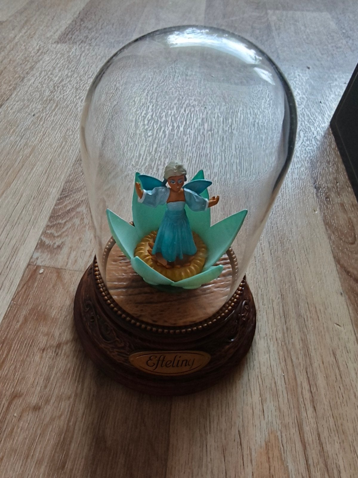 Efteling Indische Waterlelies Muziekdoos Sneeuwbol, Verzamelen, Efteling, Ophalen of Verzenden, Zo goed als nieuw, Beeldje of Poppetje