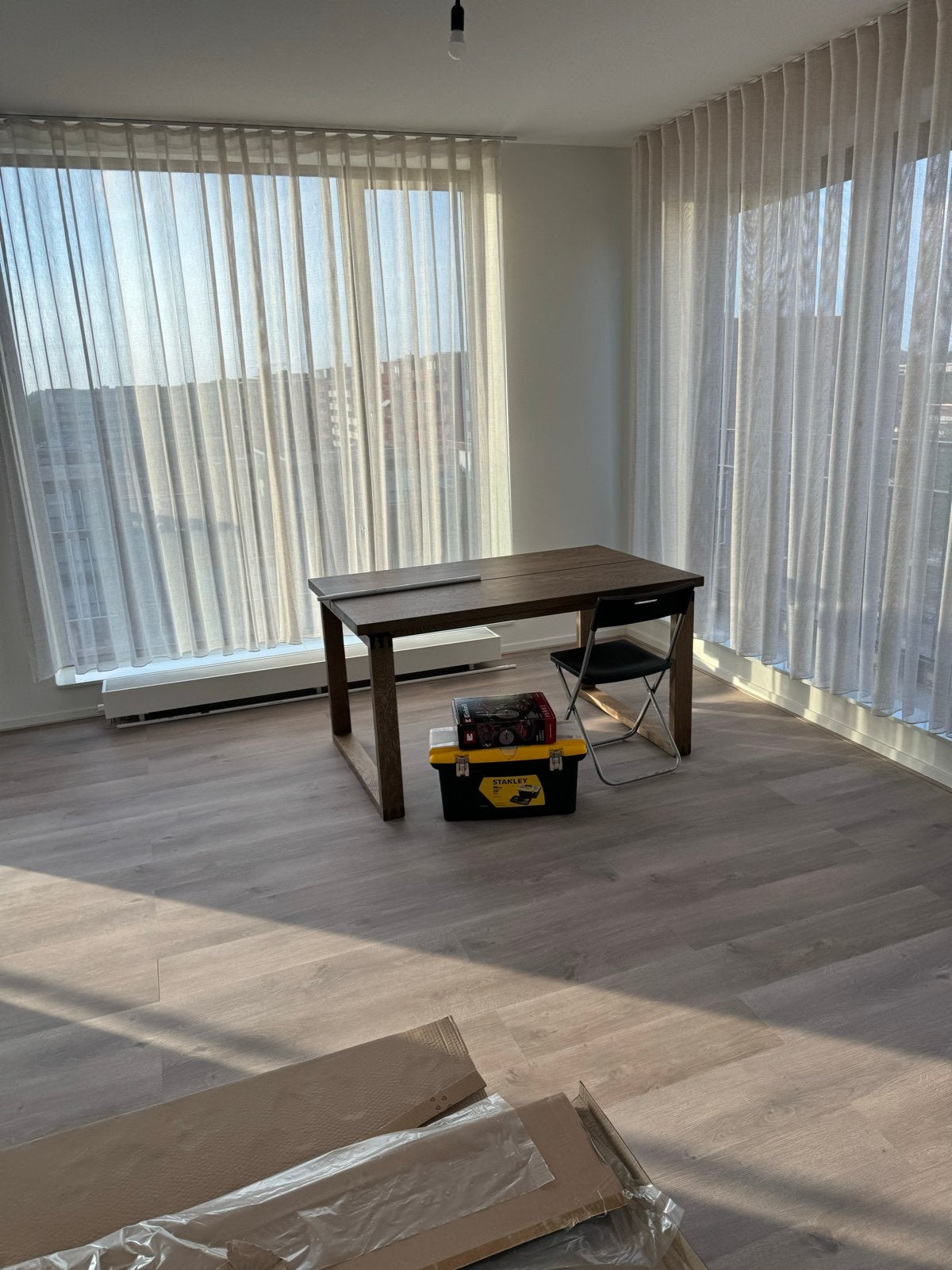 Mooie laminaatvloer, ophalen in Amsterdam, Ophalen, Zo goed als nieuw, 10 m² of meer, 10 tot 30 cm