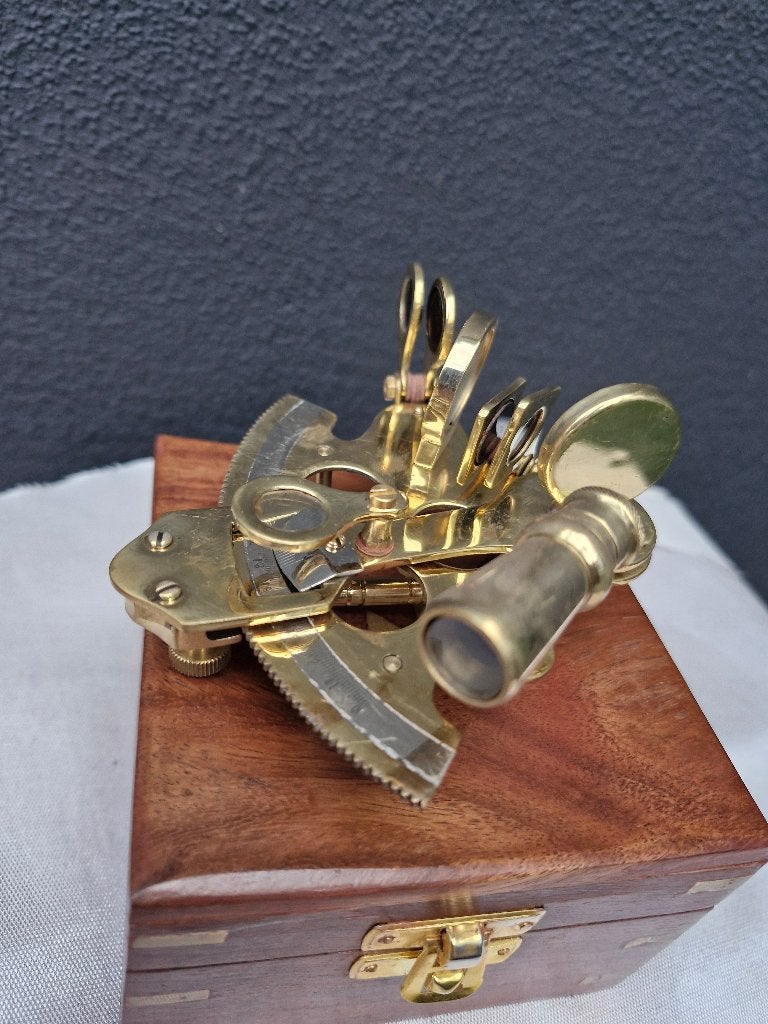 mooi sextant plus kist boot schip, Ophalen of Verzenden