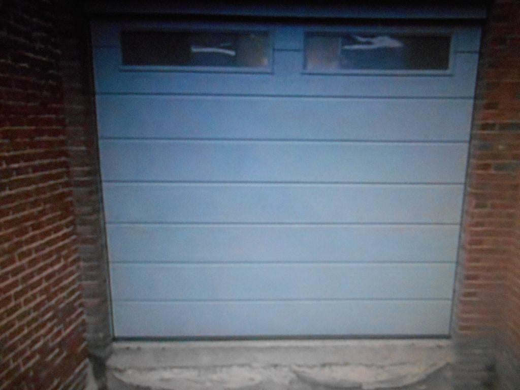 nette garagedeur met aandrijving, Ophalen, Garagedeur, Zo goed als nieuw, Metaal