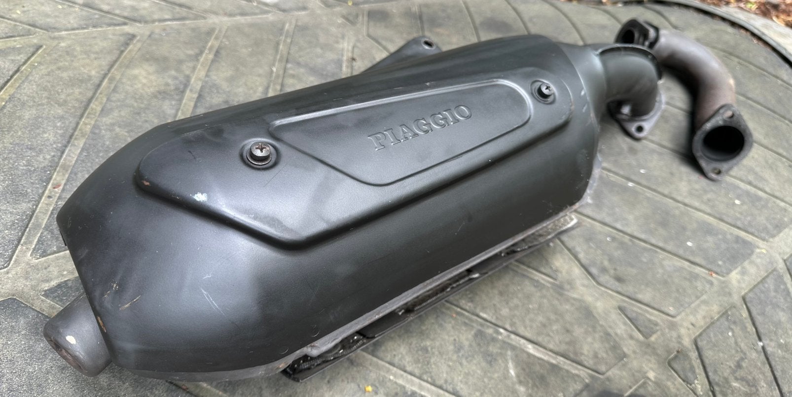 Uitlaat // Gilera runner // zip // 180cc // sm06, Fietsen en Brommers, Ophalen of Verzenden, Gebruikt, Uitlaat, Piaggio