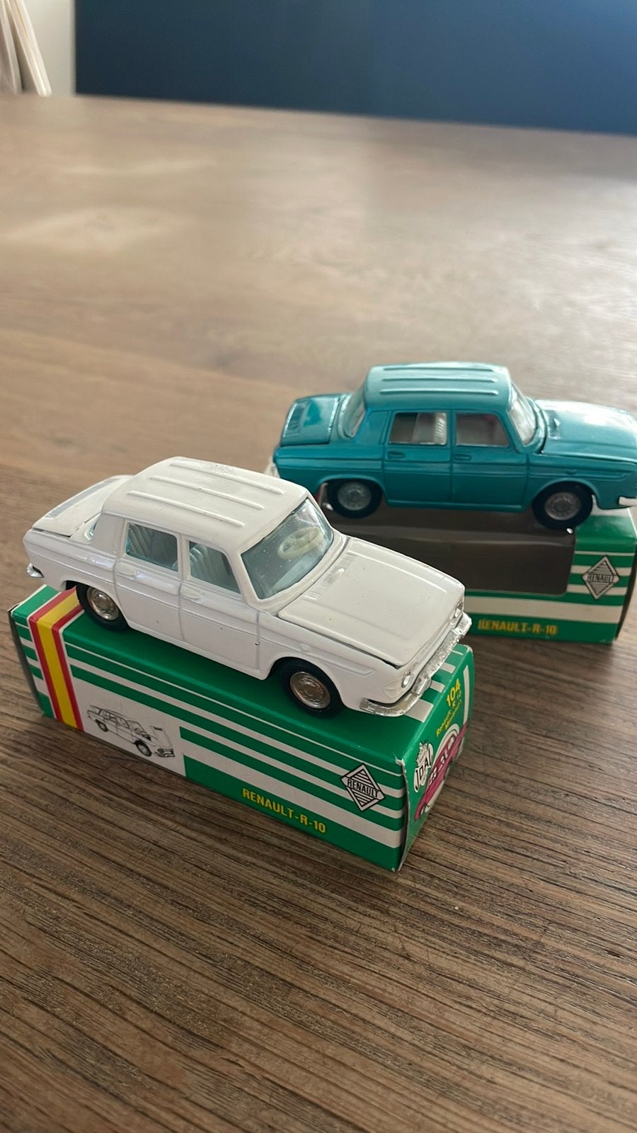 Tk: 2x joal renault 10 mint in doos, Ophalen of Verzenden, Nieuw, Auto, Overige merken