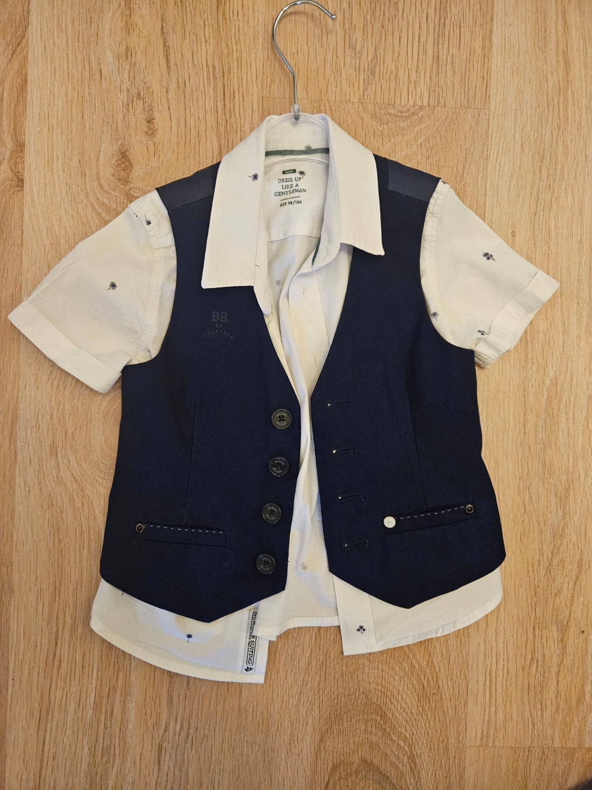Blouse WE met gilet en strikje, maat 98 -104, Ophalen of Verzenden, Zo goed als nieuw, Jongen