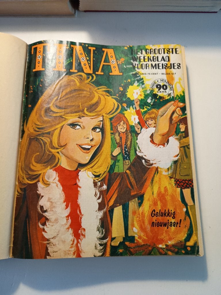 Prachtige Halve Jaargang Tina 1974–ingebonden in NIEUWSTAAT!, Boeken, Tijdschriften en Kranten, Ophalen of Verzenden, Zo goed als nieuw