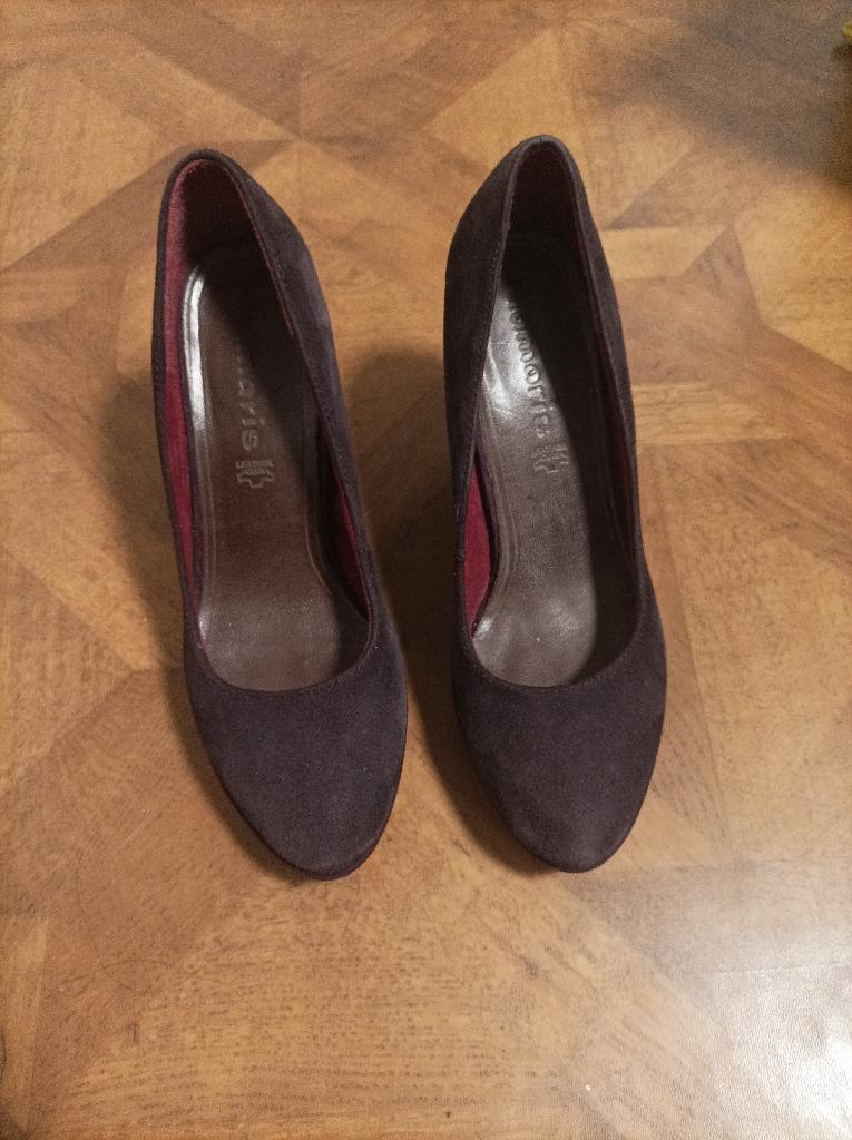 Tamaris suede leer pumps maat 38, Tamaris, Pumps, Overige kleuren, Ophalen of Verzenden