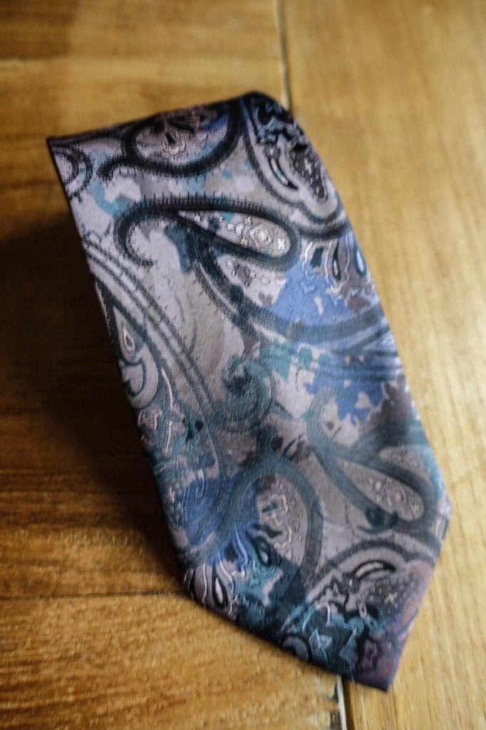oud roze glanzende stropdas Laurent de Paris, Ophalen of Verzenden, Zo goed als nieuw, Met patroon, Roze